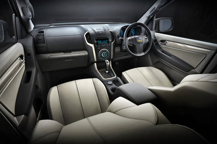 New Chevrolet Trailblazer pics